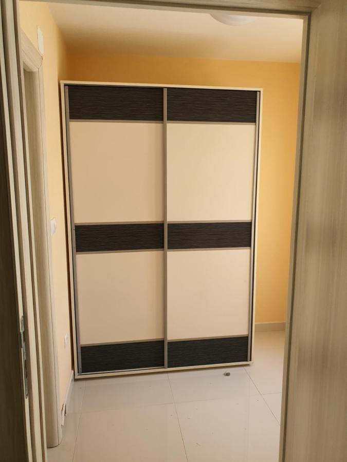 Apartman Tolosi بودغوريتْسا المظهر الخارجي الصورة
