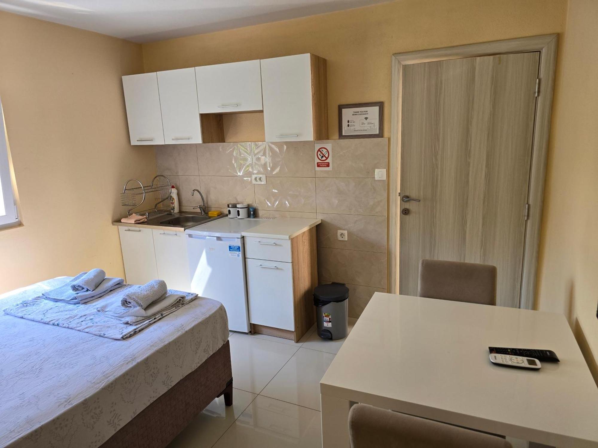 Apartman Tolosi بودغوريتْسا المظهر الخارجي الصورة